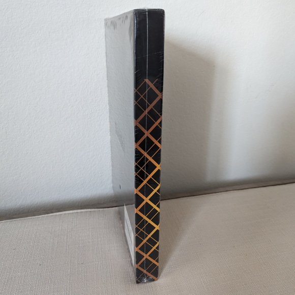 CANDOR AND CLASS | Cashmere Scarf - Camel Plaid - Picture 4 of 5